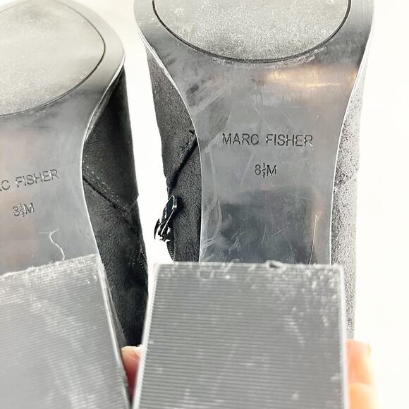 Marc Fisher Balsan Suede Block Heel Ankle Boots Booties 8.5 - Picture 3 of 8